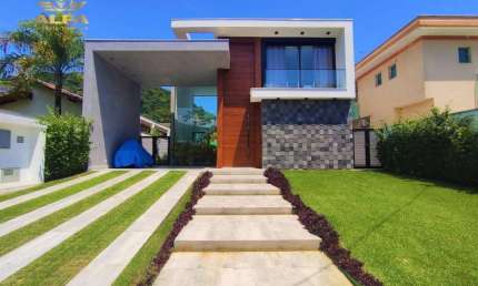 Alto padrão - Casa à venda com 4 suítes - Piscina e churrasqueira - 4 vagas - Jardim Pernambuco II - Guarujá/SP