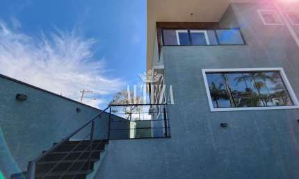 Casa com 3 quartos à venda na Vila Petrópolis, Atibaia  por R$ 1.100.000