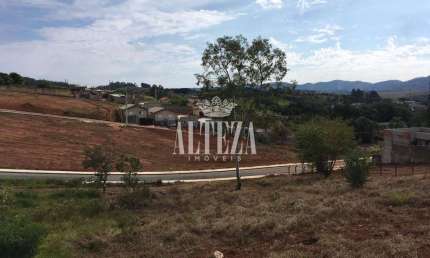 Terreno à venda na Vila Santa Helena, Atibaia  por R$ 180.000