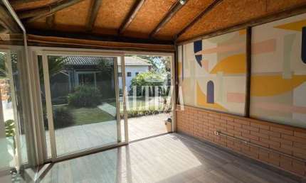 Sala comercial para alugar na Vila Helena, Atibaia  por R$ 1.100