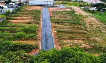 Terreno à venda na Rua Francisco Marthaus, 405, Jardim Florestal, Campo Largo por R$ 144.000