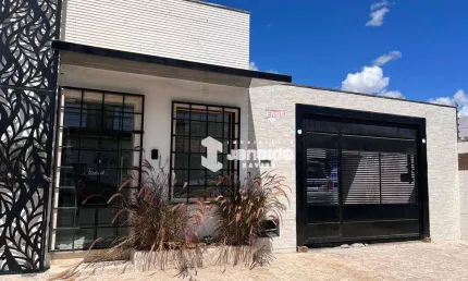 Casa com 3 quartos à venda na Rua Aristeu de Queiroz, Santa Mônica, Feira de Santana