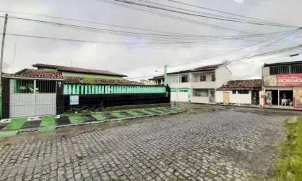 Casa com 2 dormitórios à venda, 140 m² por R$ 320.000,00 - Queimadinha - Feira de Santana/BA
