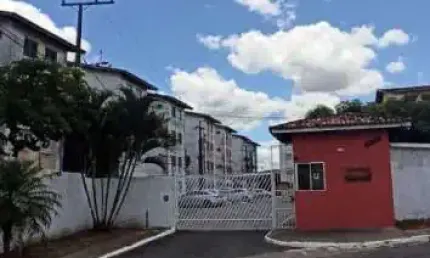 Apartamento com 2 dormitórios à venda, 49 m² por R$ 110.000,00 - Muchila I - Feira de Santana/BA