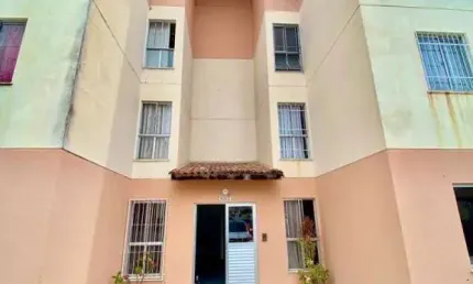 Apartamento com 2 dormitórios à venda, 47 m² por R$ 89.000,00 - Baraúna - Feira de Santana/BA