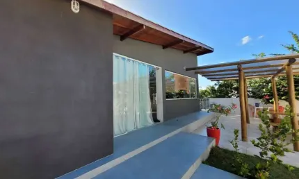Viva em um cenário de luxo e exclusividade no renomado condomínio VILLAS DO BOSQUE.