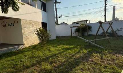 Ponto comercial em Vilas do Atlântico (Aluguel/venda)