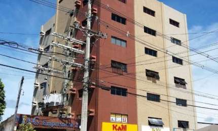 Sala comercial com 40m² na Luis Tarquinio - Lauro de Freitas