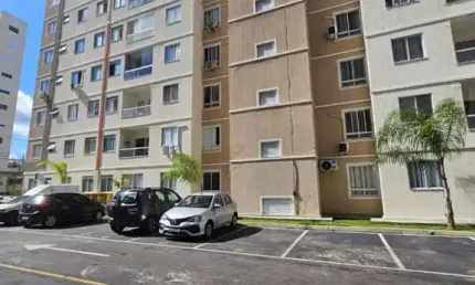 Apartamento a venda a 1,5 km da Praia de Buraquinho.
