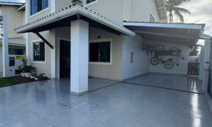 BAIXOU Casa em condomínio dentro do Foz do Joanes 925.000,00
