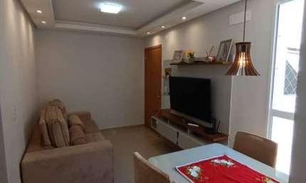 Apartamento á Venda com 2 quartos no cond. solar das flores.