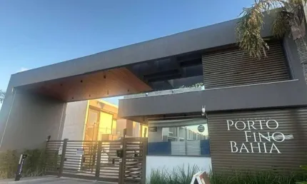 CASA ALTO PADRÃO À VENDA – CONDOMÍNIO PORTO FINO BAHIA | LAURO DE FREITAS - BA