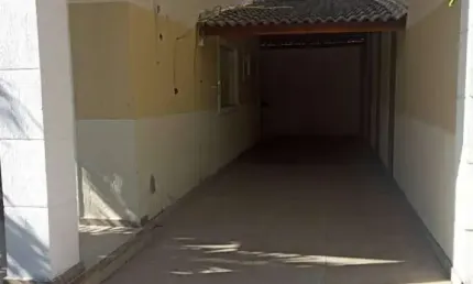Casa em condomínio com 3/4 no centro de lauro de freitas.