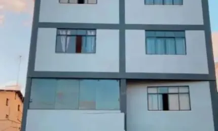 Apartamento finalmente decorado na estrada do côco ao lado da estação aeroporto.