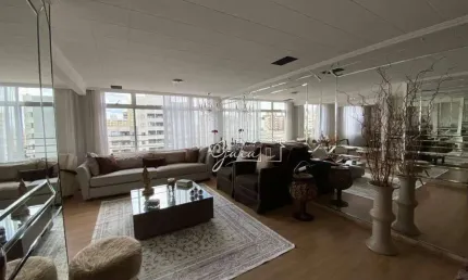 Apartamento com 3 dormitórios à venda, 206 m² por R$ 670.000,00 - Centro - Curitiba/PR