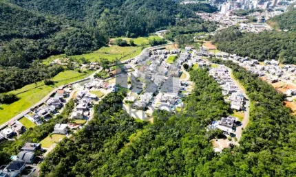 Terreno à venda no Ariribá, Balneário Camboriú 