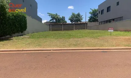Terreno de 487,05 m² no Condomínio Alphaville 1 - Residencial e Empresarial Alphaville, Ribeirão Preto-SP! Aproveite essa oportunidade com a Quer Imóvel Negócios Imobiliários.