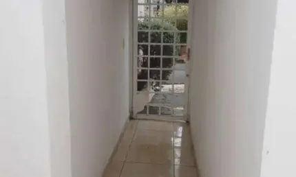 Oportunidade Única: Casa Comercial à venda na Vila Seixas, Ribeirão Preto-SP  6 salas, 2 banheiros, 4 vagas - 219m²  Quer Imóvel Negócios Imobiliários