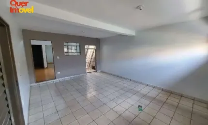 Casa à venda em Campos Elíseos, Ribeirão Preto-SP  3 quartos, 1 suíte, 1 sala, 2 banheiros, 1 vaga  114m²  Quer Imóvel Negócios Imobiliários
