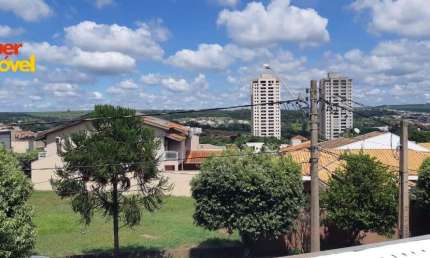 Casa de Alto Padrão no Condomínio Residencial Alto do Bonfim em Ribeirão Preto-SP  3 quartos, 1 suíte, 2 salas, 3 banheiros, 6 vagas de garagem, 238,00 m² de área  Quer Imóvel Negócios Imobiliários