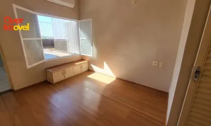Oportunidade única: Casa à venda em Ribeirão Preto-SP, Vila Tamandaré! 2 quartos, 1 suíte, 1 sala, 3 banheiros, 2 vagas, 112m².