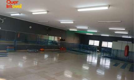Oportunidade única: Salão comercial com 2 salas, 2 banheiros e 440m² no Parque Anhangüera, Ribeirão Preto-SP!
