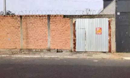 Excelente oportunidade de locação de terreno comercial de 368,50 m² na Vila Carvalho, Ribeirão Preto-SP!