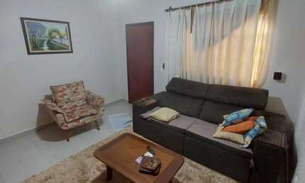 Casa à venda em Ribeirão Preto-SP, Jardim Piratininga: 3 quartos, 1 suíte, 1 sala, 2 banheiros, 2 vagas, 115m²  Quer Imóvel Negócios Imobiliários.