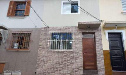 Casa com 2 quartos à venda na Rua Paulo Orozimbo, Cambuci, São Paulo
