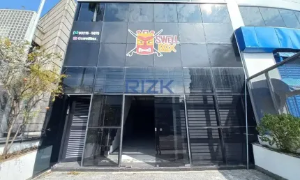 Prédio à venda na Avenida José Maria Whitaker, Planalto Paulista, São Paulo
