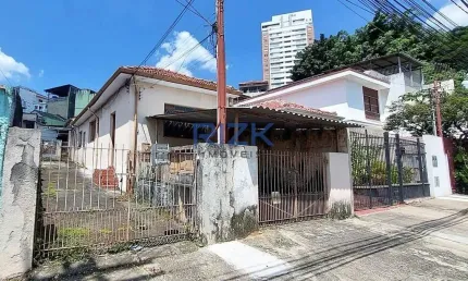 Casa com 2 quartos à venda na Rua Eiras Garcia, Vila Monumento, São Paulo