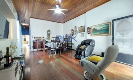 Casa com 2 quartos à venda na Rua Teodureto Souto, Cambuci, São Paulo
