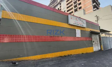Prédio para alugar na Rua Pires da Mota, Aclimação, São Paulo