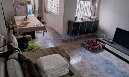 Casa com 2 quartos à venda na Rua Teodureto Souto, Cambuci, São Paulo