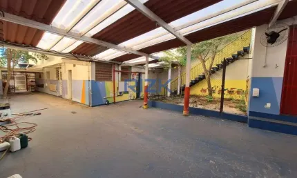 Casa comercial à venda na Avenida Lacerda Franco, Cambuci, São Paulo