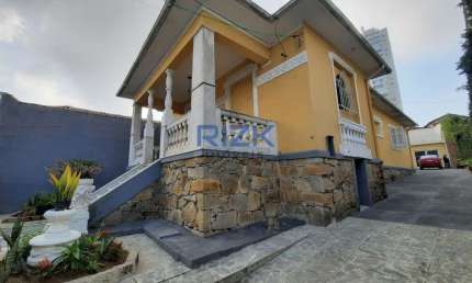Casa com 5 quartos à venda na Rua Teodureto Souto, Cambuci, São Paulo