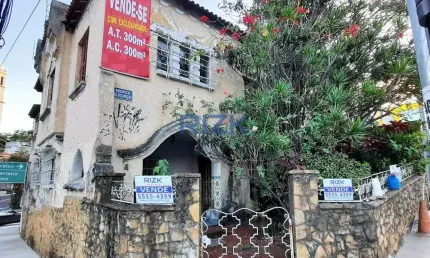 Casa com 3 quartos para alugar na Avenida da Aclimação, Aclimação, São Paulo