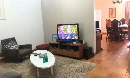 Casa com 3 quartos à venda na Rua Teodureto Souto, Cambuci, São Paulo