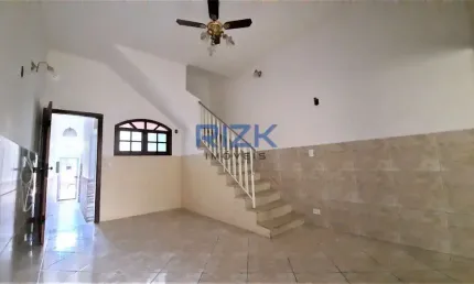 Casa com 3 quartos à venda na Rua Dona Ana Neri, Cambuci, São Paulo