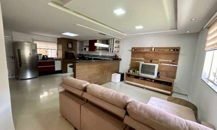 Casa com 3 quartos à venda na Rua Américo Vespúcio, 151, Lindóia, Curitiba