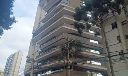 Totalmente mobiliado com eletros - Agua Verde - 239m² privativo