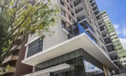 Apartamento semi mobiliado Agua Verde - parcelamento direto