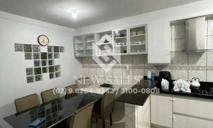 Excelente casa com 3 quartos sendo 1 suíte no Bairro Cardoso