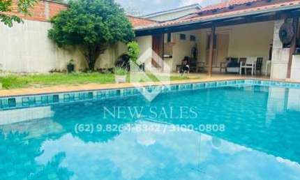 Casa à venda no Setor Goiânia 2 ! Com 3 Qts e Lazer com Piscina !