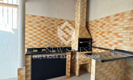 Casa com 3 Quartos sendo 1 Suíte - Área Gourmet - Setor empresarial