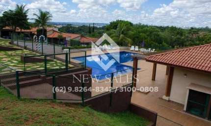 Excelente Casa à Venda no Sítio de Recreio Ipês – Goiânia