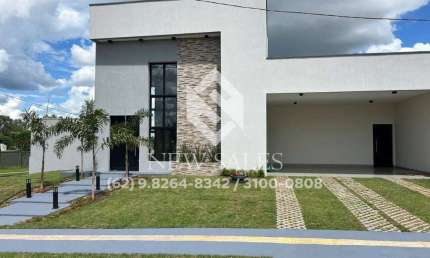 Casa térrea com 3 suítes plenas, piscina - Terras Alpha