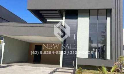 Casa em condomínio com 3 suítes plenas, piscina - Parqville Pinheiros