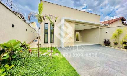 CASA 3 QUARTOS 1 SUITE 304 MTS 4 VAGAS PISCINA VILA BRASILIA AP DE GOIÂNIA