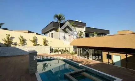 Casa Alto Padrão no Cond. do Lago com 4 Quartos e Piscina com Hidro